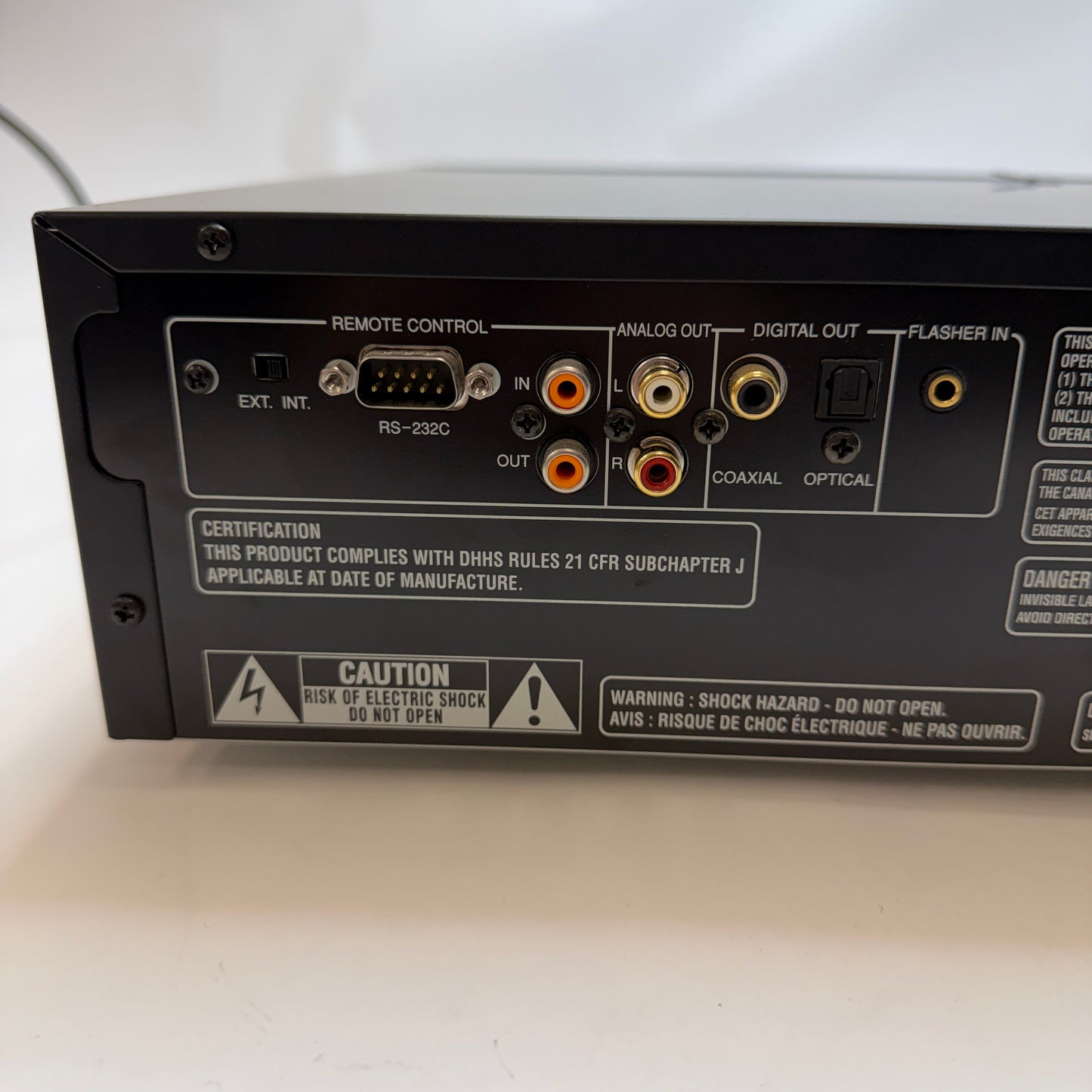 Marantz Model CC4001 5 Disc Changer With Manual For Parts or Repair