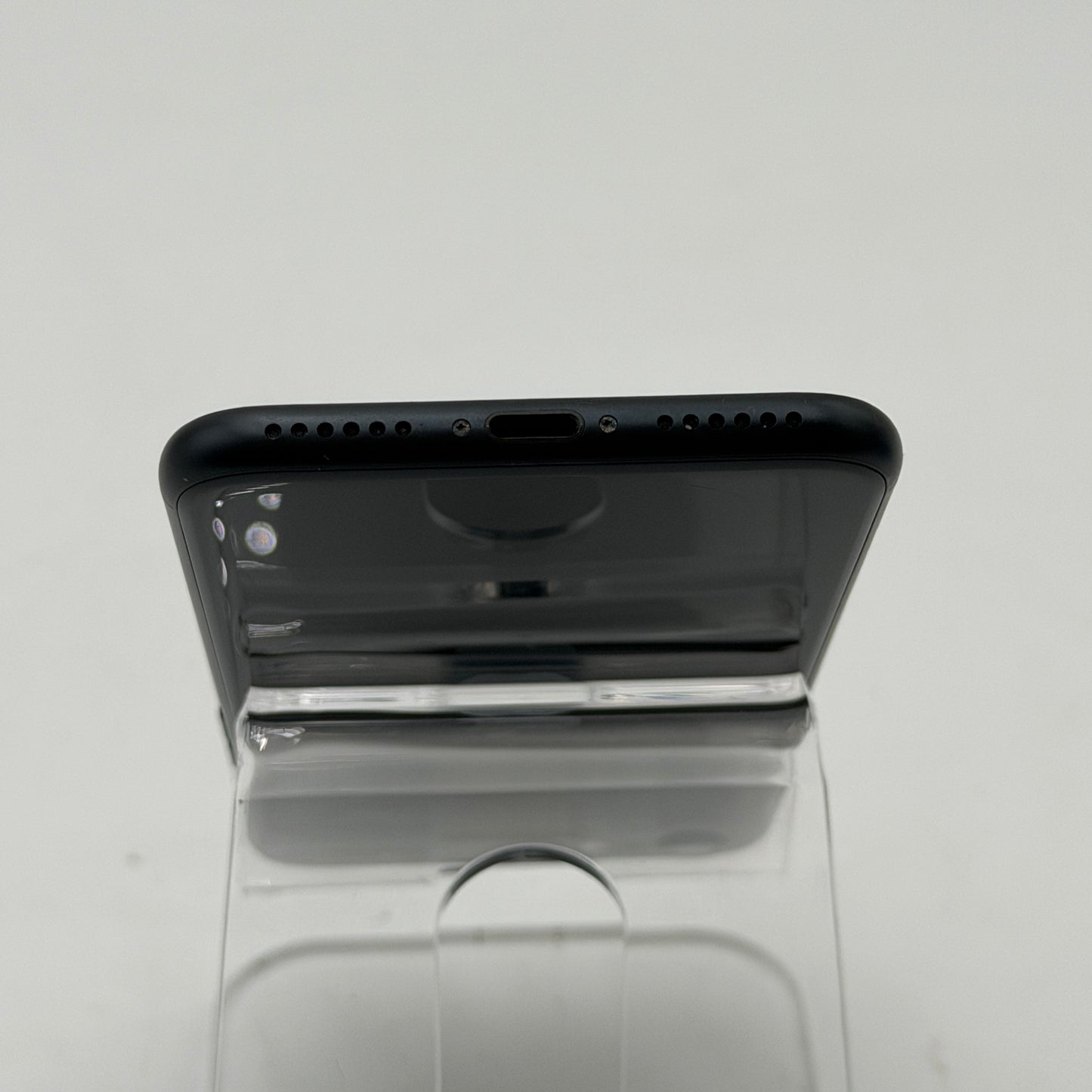 Apple iPhone SE 3rd Gen 4.7" 64GB Black Unlocked