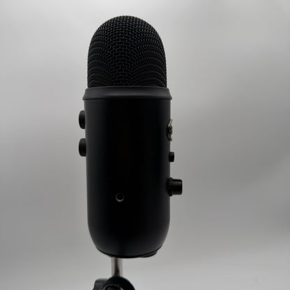 Blue Yeti Professional Multi-Pattern USB Condenser Microphone With Stand