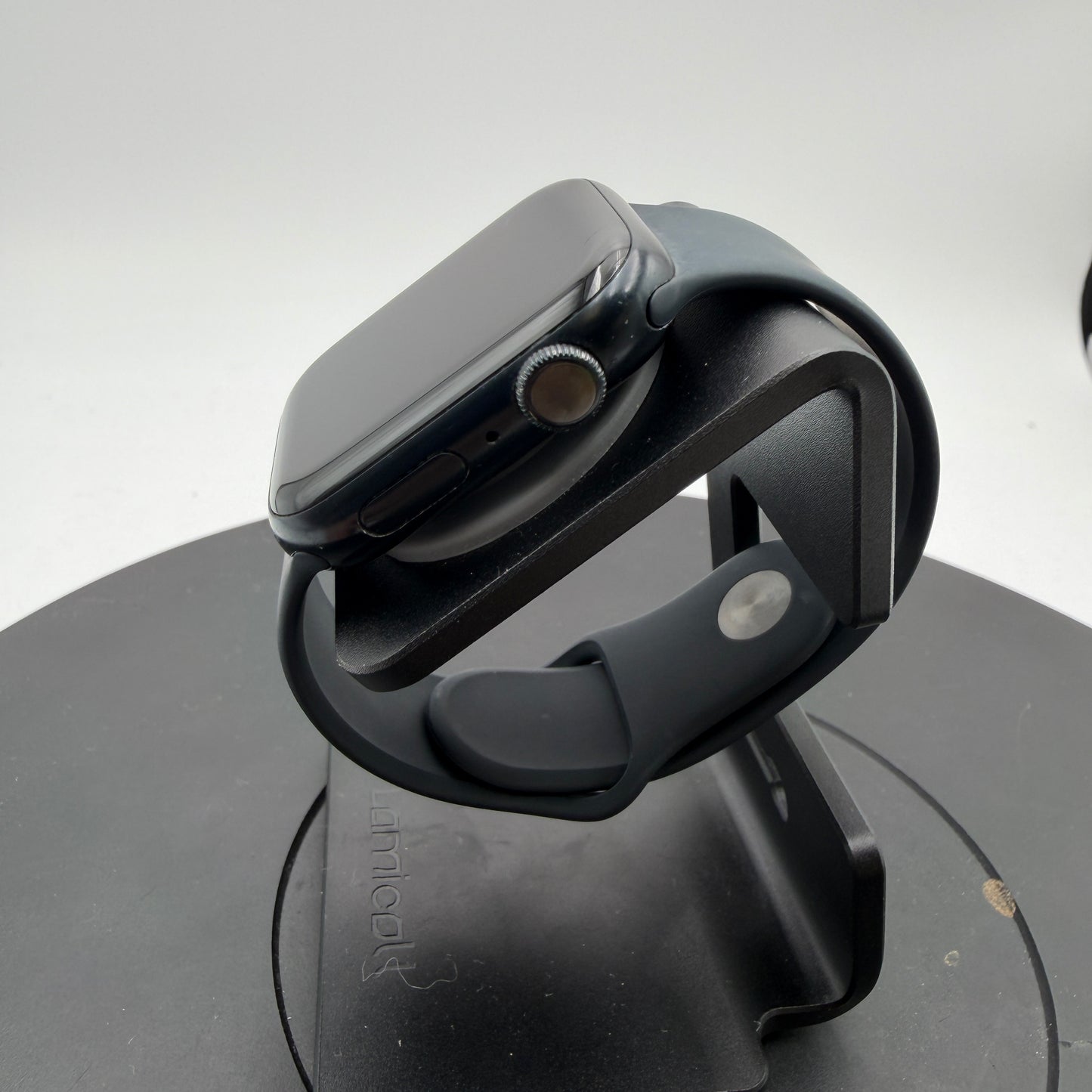 Apple Watch Series 7 GPS A2474 45mm Space Black Aluminum Smart Watch