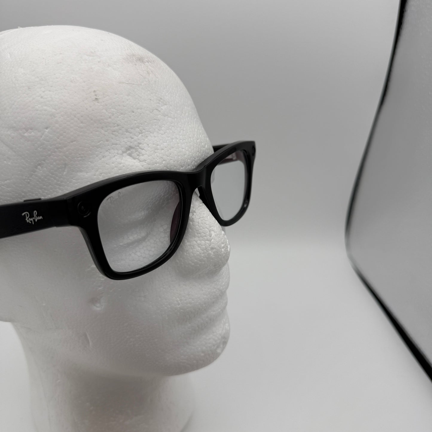 Meta Gen 1 Rayban Wayfarer Smart Glasses Black