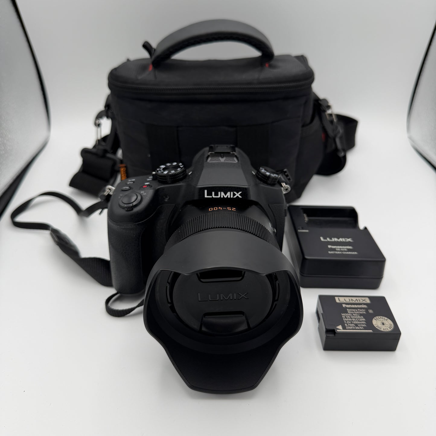 Lumix DMC-FZ1000 20.1 MP Digital Camera With Bag and Extras