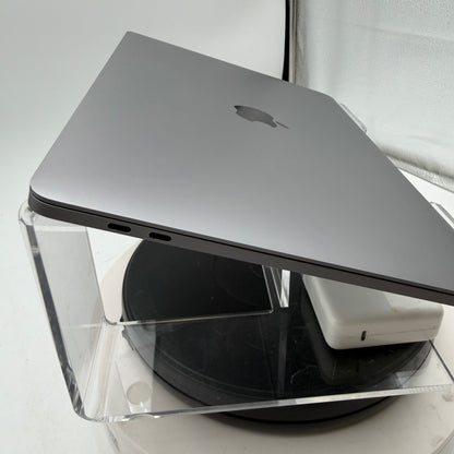 Apple MacBook Pro 13" A2338 2020 M1 8GB 256GB Space Grey