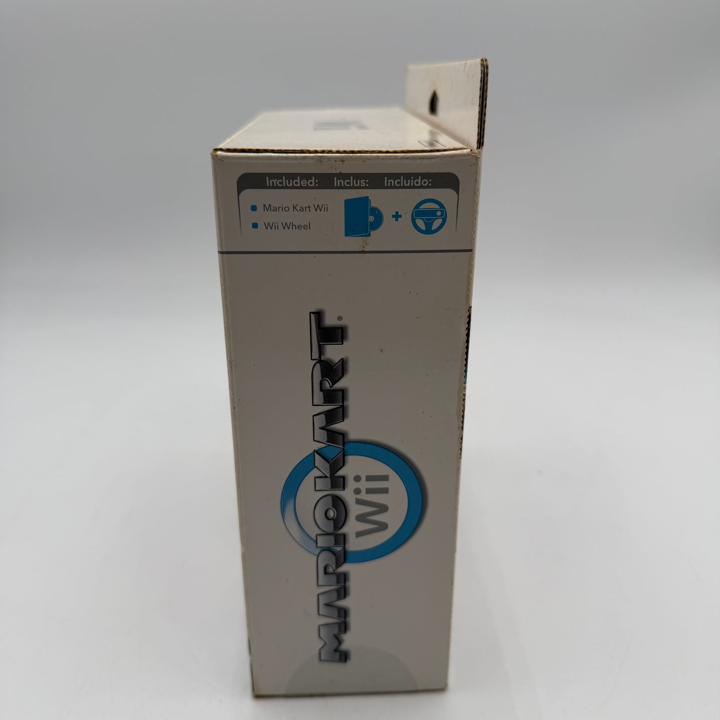 Wii Mario Kart Wii Used with Box and Racing Wheel Excellent Condition