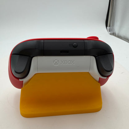 Microsoft Xbox Series Wireless Controller Model 1914 - Red