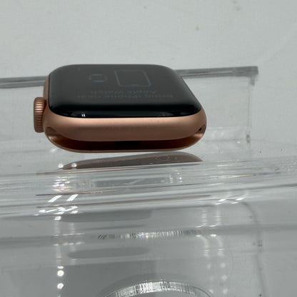 Apple Watch Series 4 40mm Rose Gold Aluminum GPS Only With EXTRAS