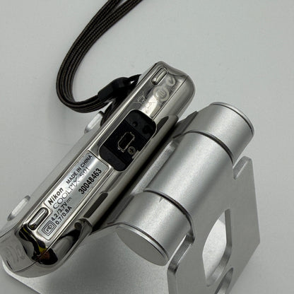 Nikon Coolpix S01 Digital Camera Silver Tested