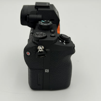 Sony A7 II Digital Camera Body Black 888 Shutter Count Used