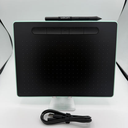 Wacom Intuos M CTL-6100 Creative Drawing Pen Tablet with Pen 4K