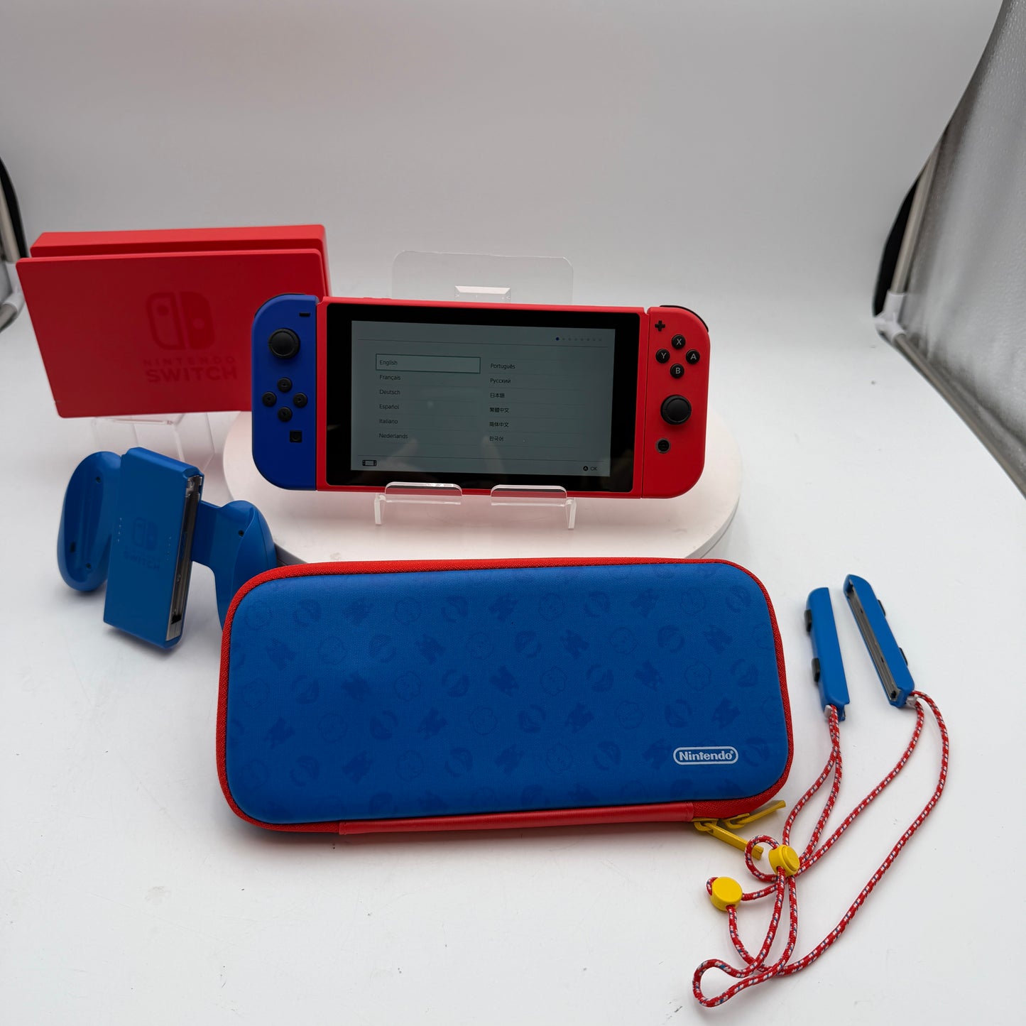 Nintendo Switch Mario Red & Blue Edition HAC-001-01 2019