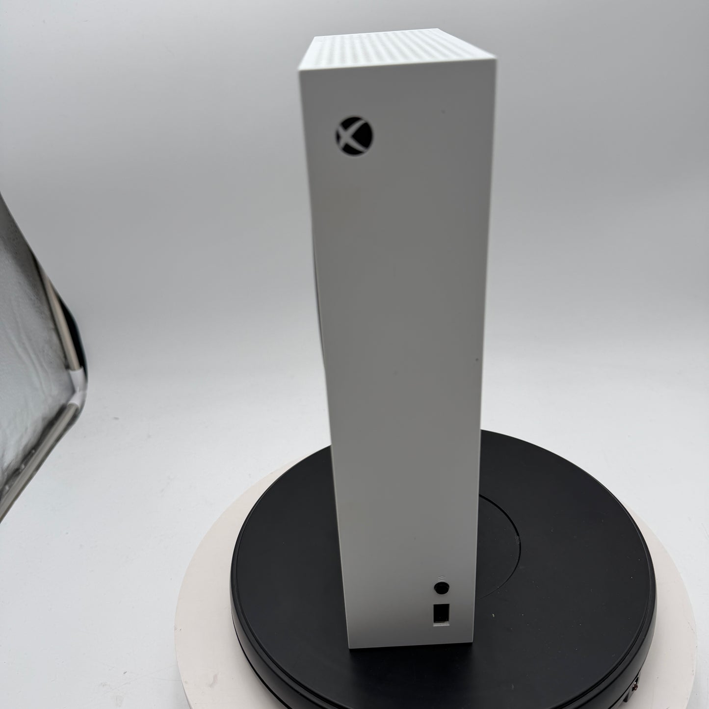 Microsoft Xbox Series S (1885) 2020 Video Game Console, White, 500GB, 1 Controller