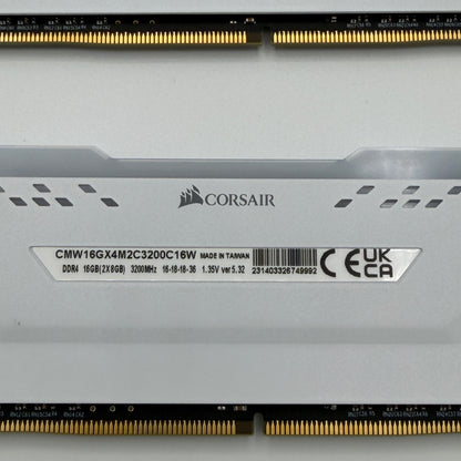 Corsair Vengeance RGB PRO 16GB DDR4 Memory Kit White 3200MHz CL16