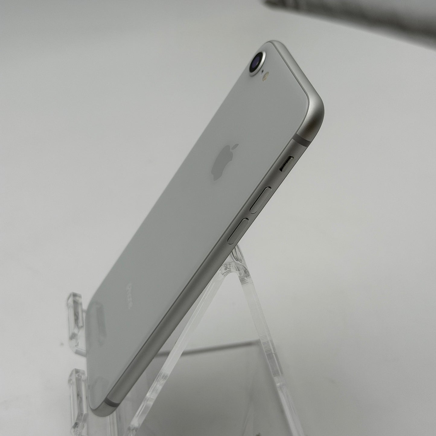 Apple iPhone 8 4.7" 64GB White Unlocked Used