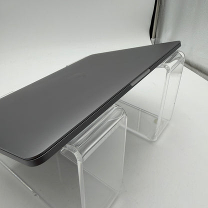 Apple MacBook Pro 13" A2338 2022 M2 8GB 512GB Space Gray 29 Cycle Count