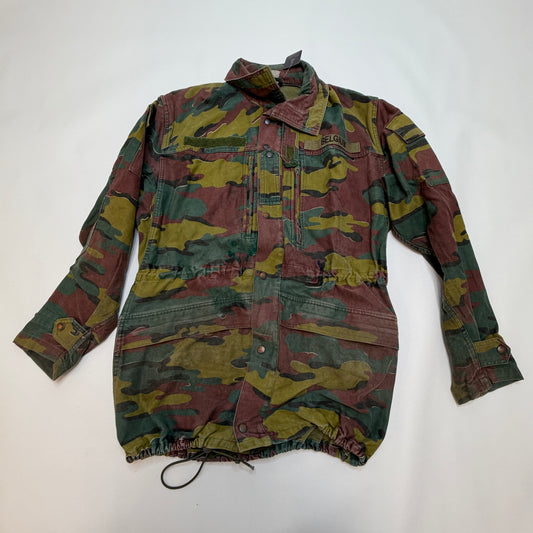 Urban Renewal Vintage Military Field Jacket Size Medium Camo Multi-Colored Used