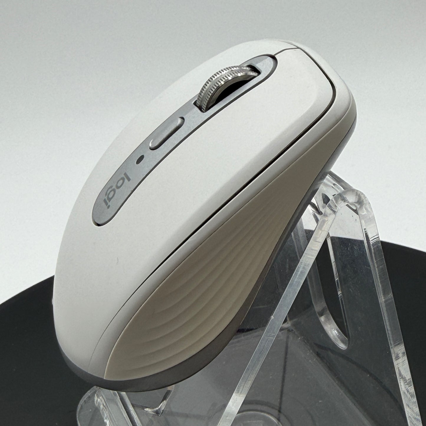 Logitech MX Anywhere 3S Bluetooth Mouse for Mac/PC - Pale Grey