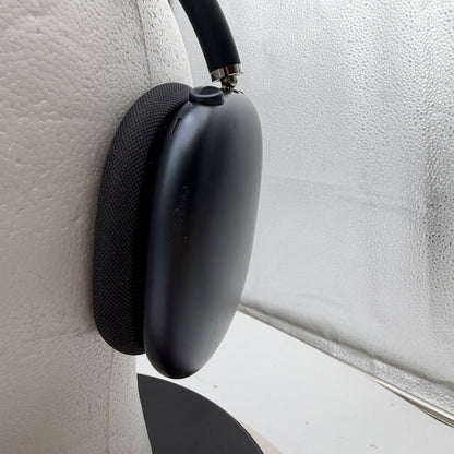 Apple AirPods Max A3184 USB-C (2024) Blue Scratch and Dent