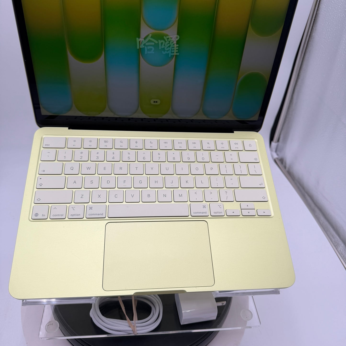Apple MacBook Neo 13" A3404 2026 A18 Pro 8GB 256GB Citrus 100% Battery