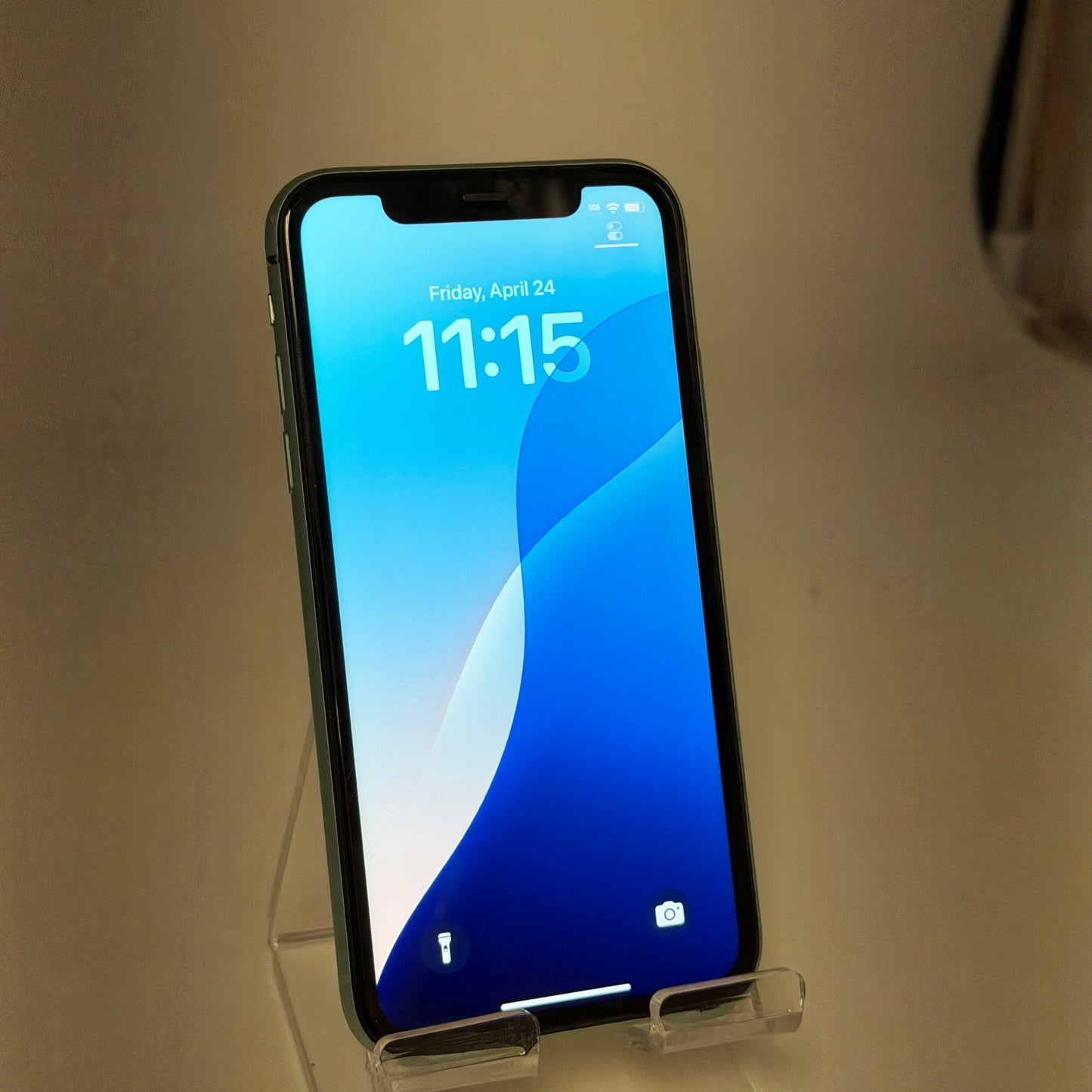 Apple iPhone 11 64GB Unlocked Cracked Back Glass