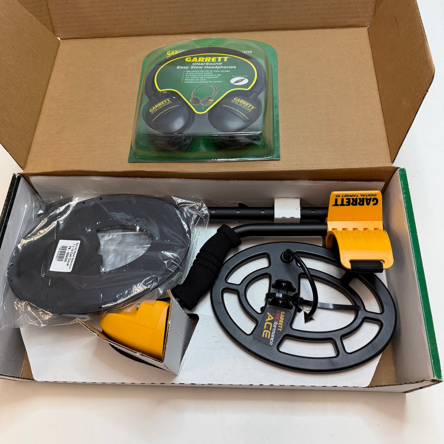 Garrett Ace 300 Metal Detector Black New In Box