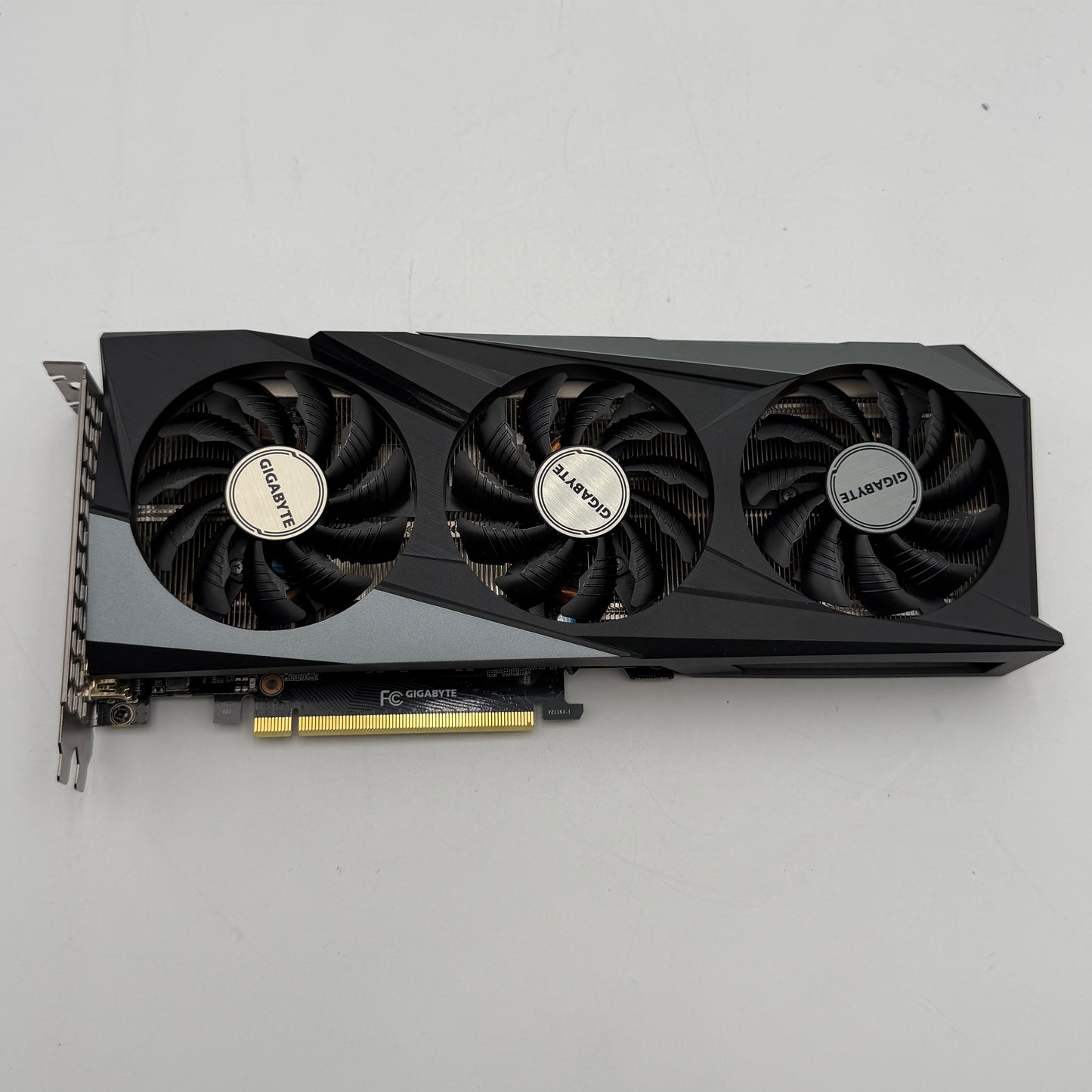 Gigabyte GeForce RTX 3060 12GB GDDR6 Graphics Card GV-N3060GAMING OC-12GB Black Used