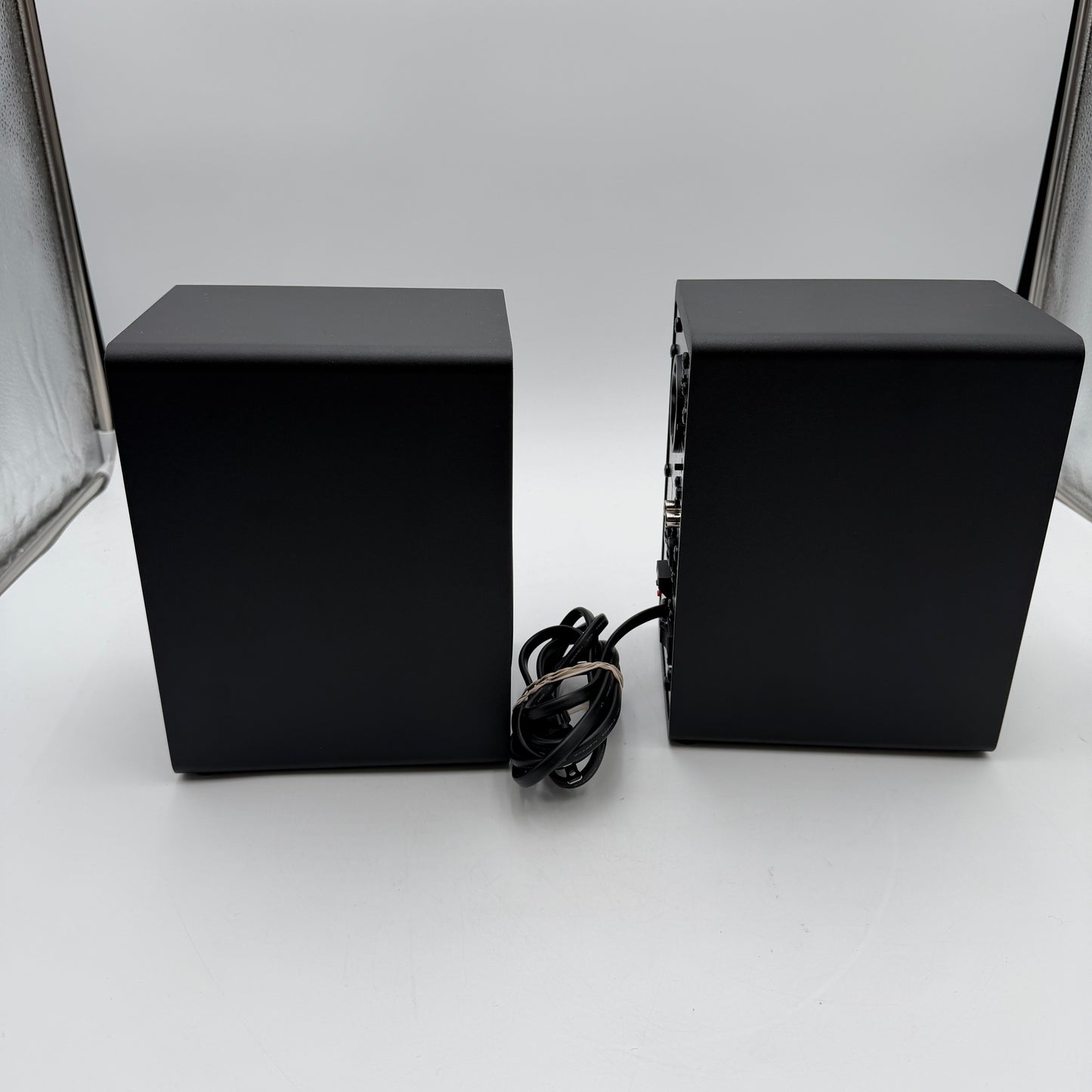 Yamaha HS3 Studio Monitor Speakers with Extras