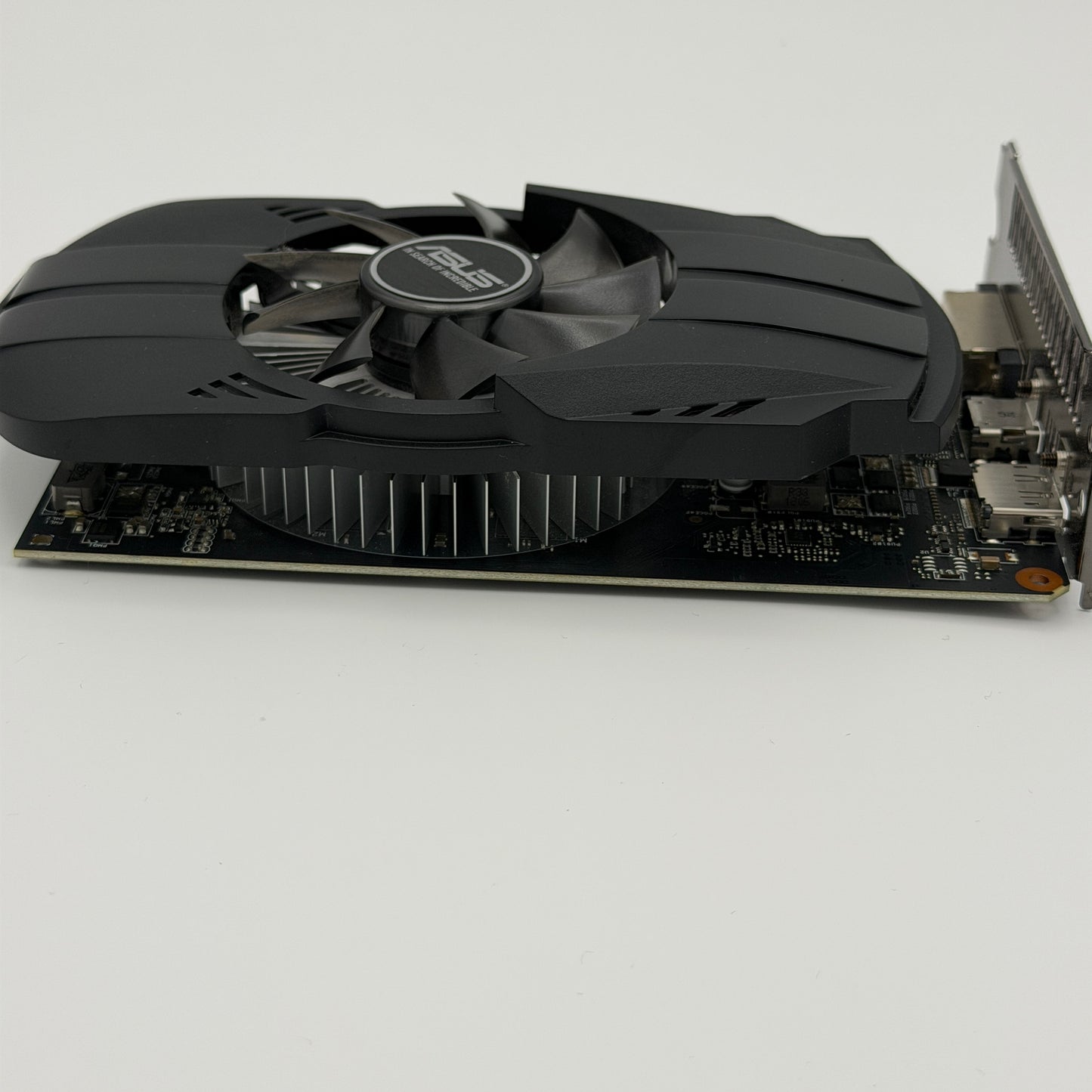 Used NVIDIA Asus GeForce 1050 TI 4GB GDDR5 Graphics Card - Black - Condition A