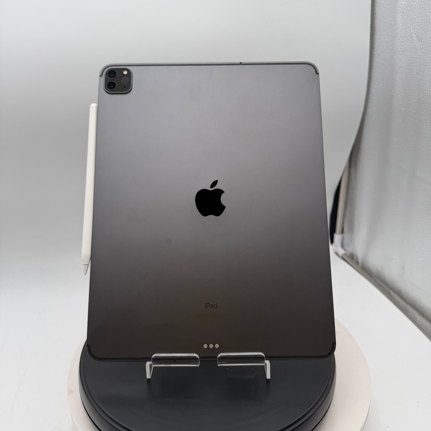 Apple iPad Pro 12.9-inch 4th Gen A2069 128GB WiFi + Cellular Space Gray Verizon