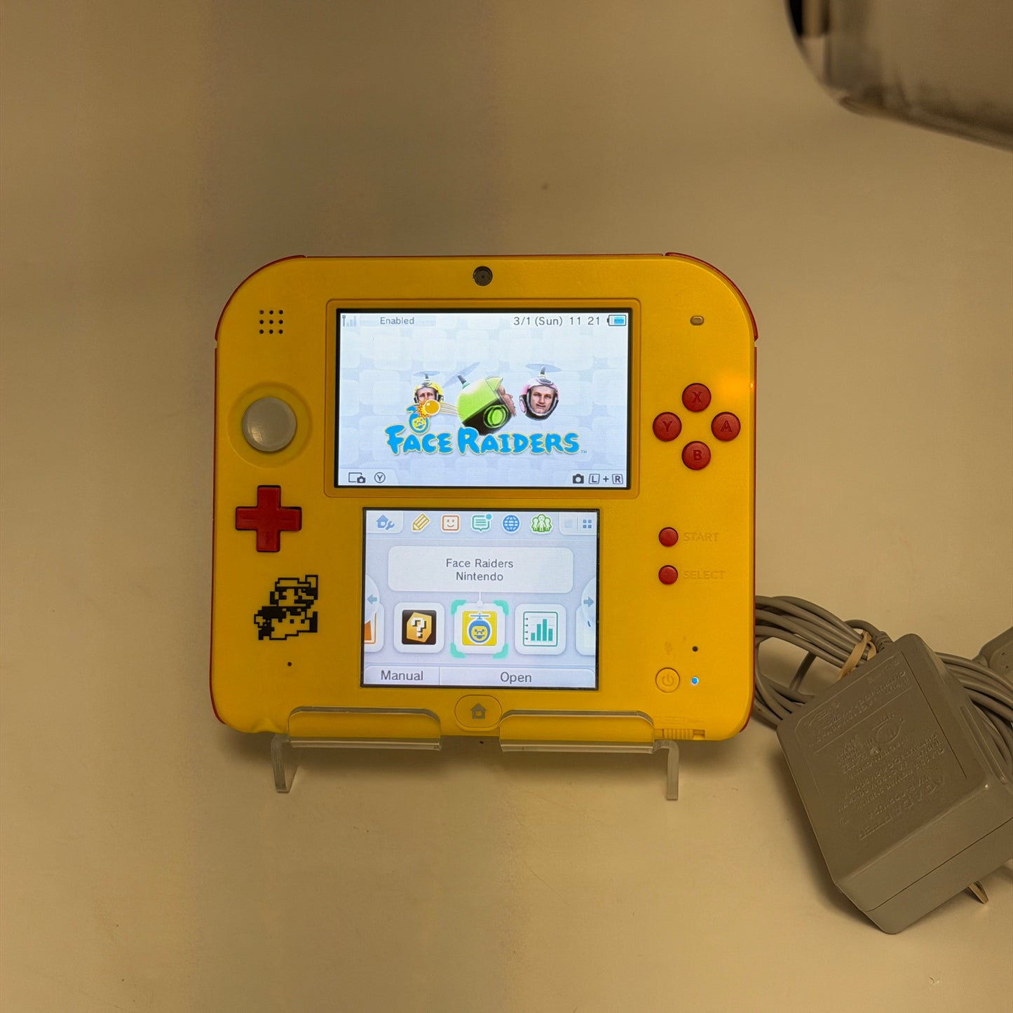 Nintendo 2DS Mario Maker Edition FTR-001 2013