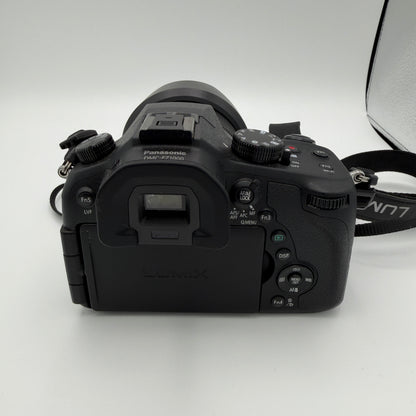 Lumix DMC-FZ1000 20.1 MP Digital Camera With Bag and Extras