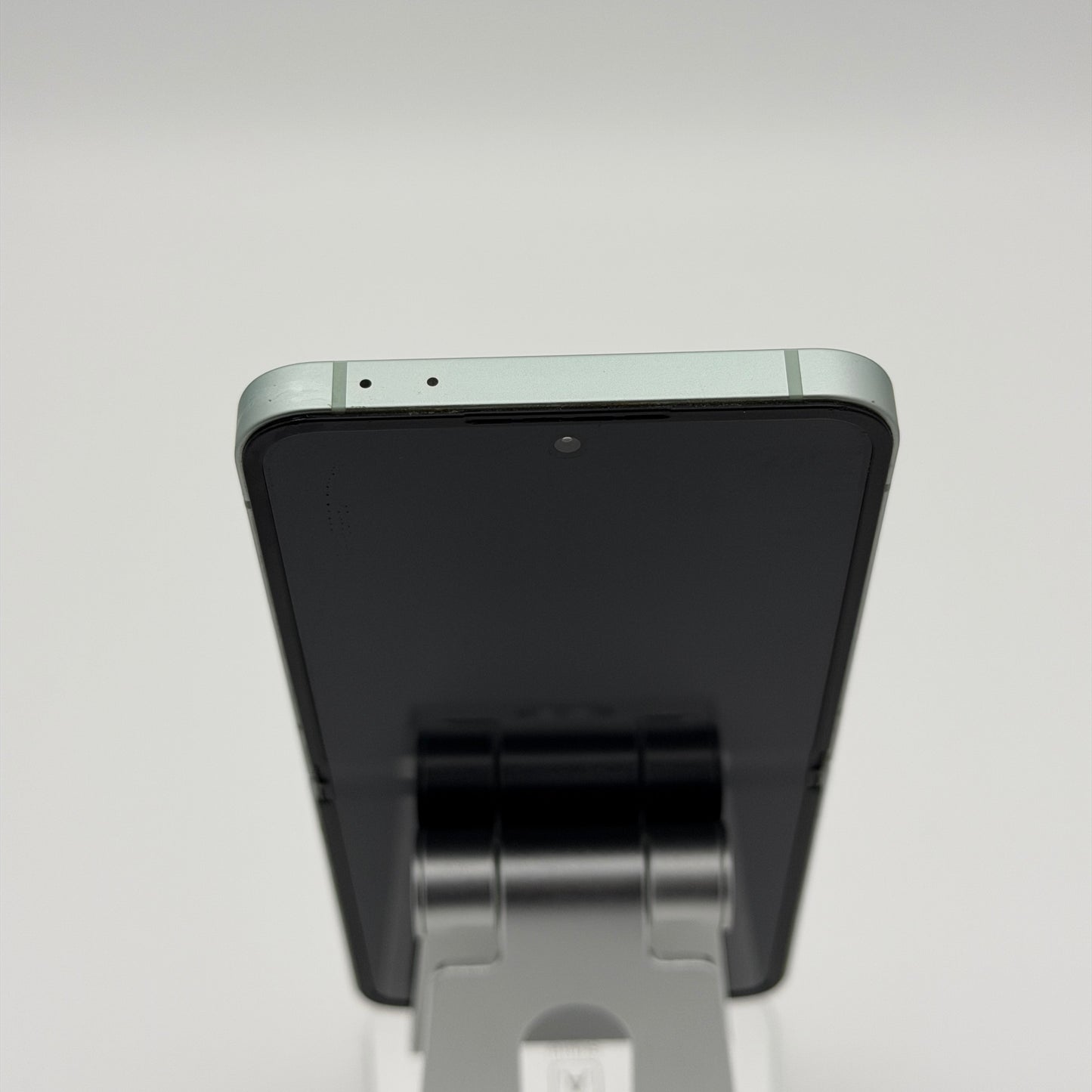 Samsung Galaxy Z Flip 6 256GB Mint Unlocked Clean