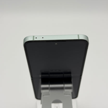 Samsung Galaxy Z Flip 6 256GB Mint Unlocked Clean