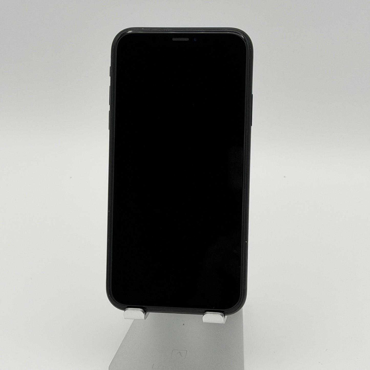 Apple iPhone XR 6.1 inch 64GB Black Unlocked Used - Missing Sim Tray