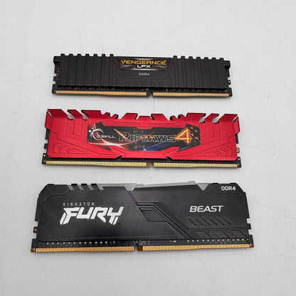Lot of FOR PARTS OR REPAIR DDR4 RAM RIPJAWS KINGSTON VENGEANCE