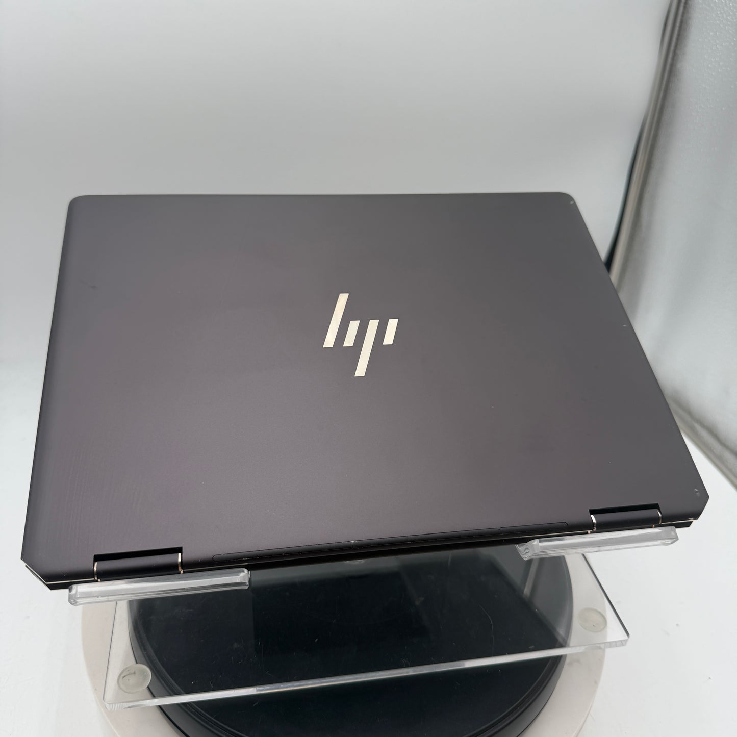 HP Spectre x360 14-ef2013dx 2-in-1 Laptop - 14-inch, Core i7, 16GB RAM, 500GB SSD, Black