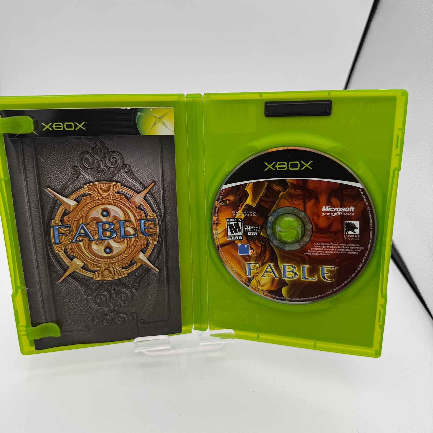 Xbox Fable: The Lost Chapters Video Game Complete with Box and Manual
