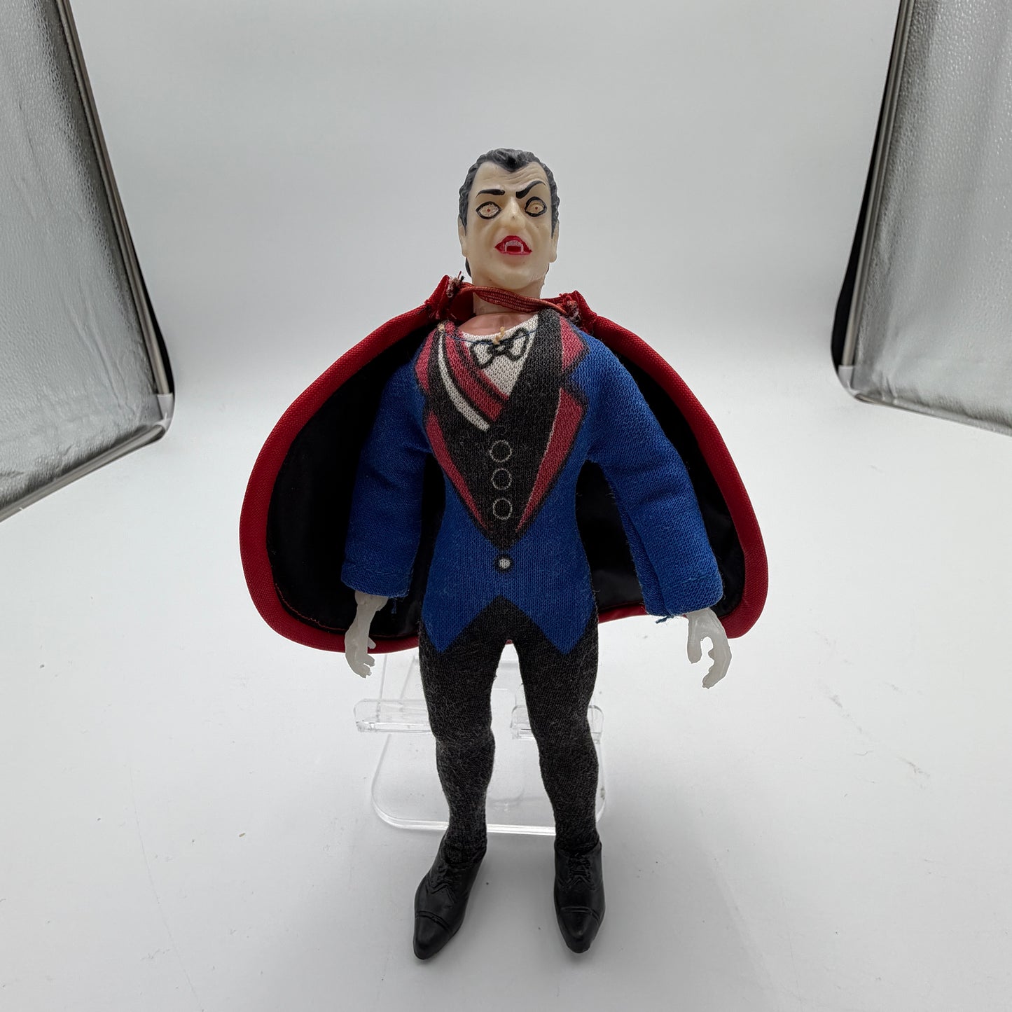 Figures Toy Co FigureMAD MONSTER SERIES THE DREADFUL DRACULA Collectible Used