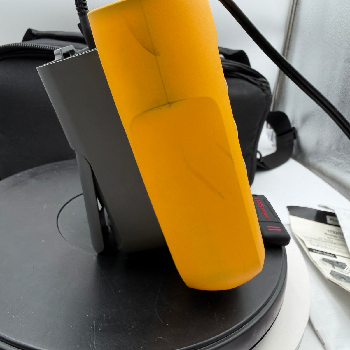 Fluke 1732 Three Phase Electrical Energy Power Logger Analyzer w accessories