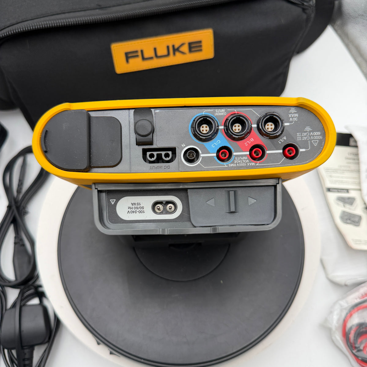 Fluke 1732 Three Phase Electrical Energy Power Logger Analyzer w accessories