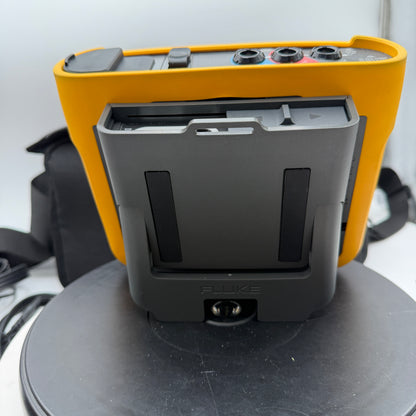 Fluke 1732 Three Phase Electrical Energy Power Logger Analyzer w accessories