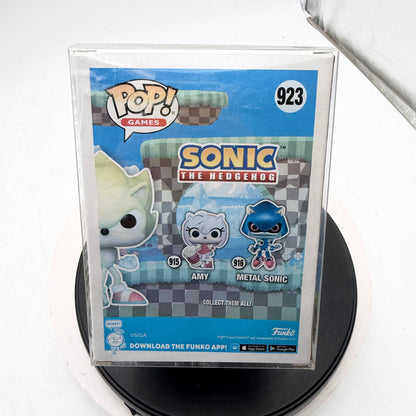 Funko Pop! Games Sonic The Hedgehog Super Sonic #923 AAA Anime Exclusive