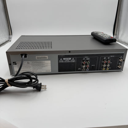 GO VIDEO DV1030 DVD Player - VCR Works Includes Remote READ