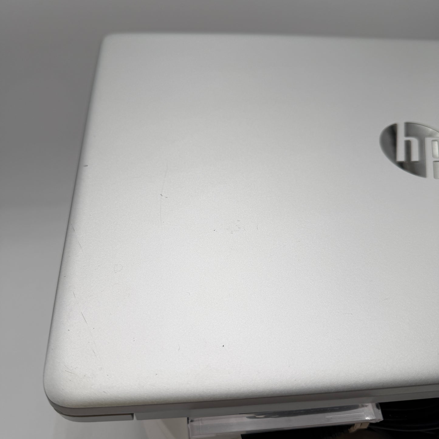 HP Laptop 15-dy2005tg 15-inch Intel Pentium Gold 8GB RAM 256GB Silver