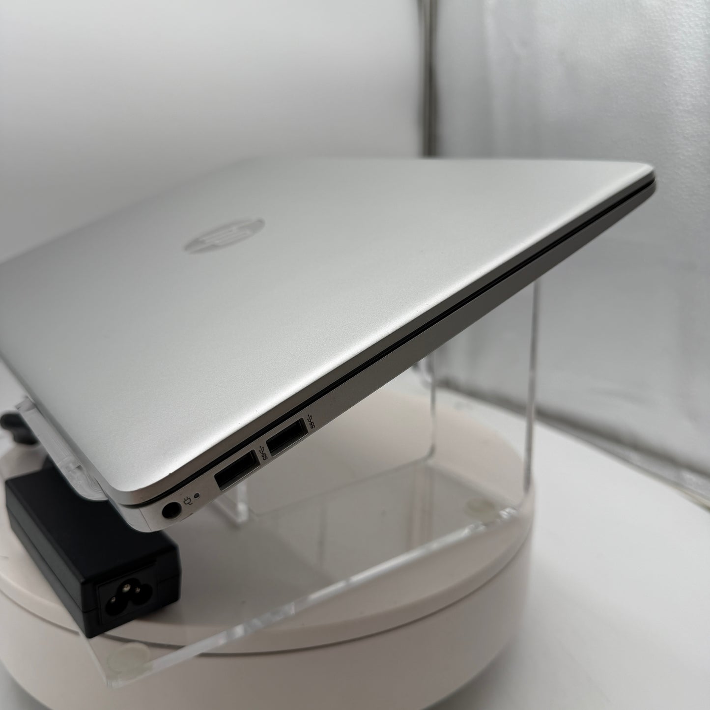 HP Laptop 15-dy2005tg 15-inch Intel Pentium Gold 8GB RAM 256GB Silver