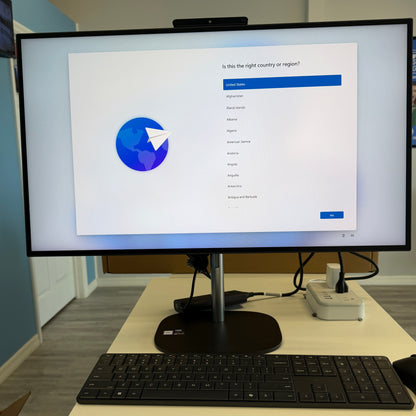 HP OmniStudio All-in-One AI Desktop Computer 16GB 1TB Ultra 7 Black