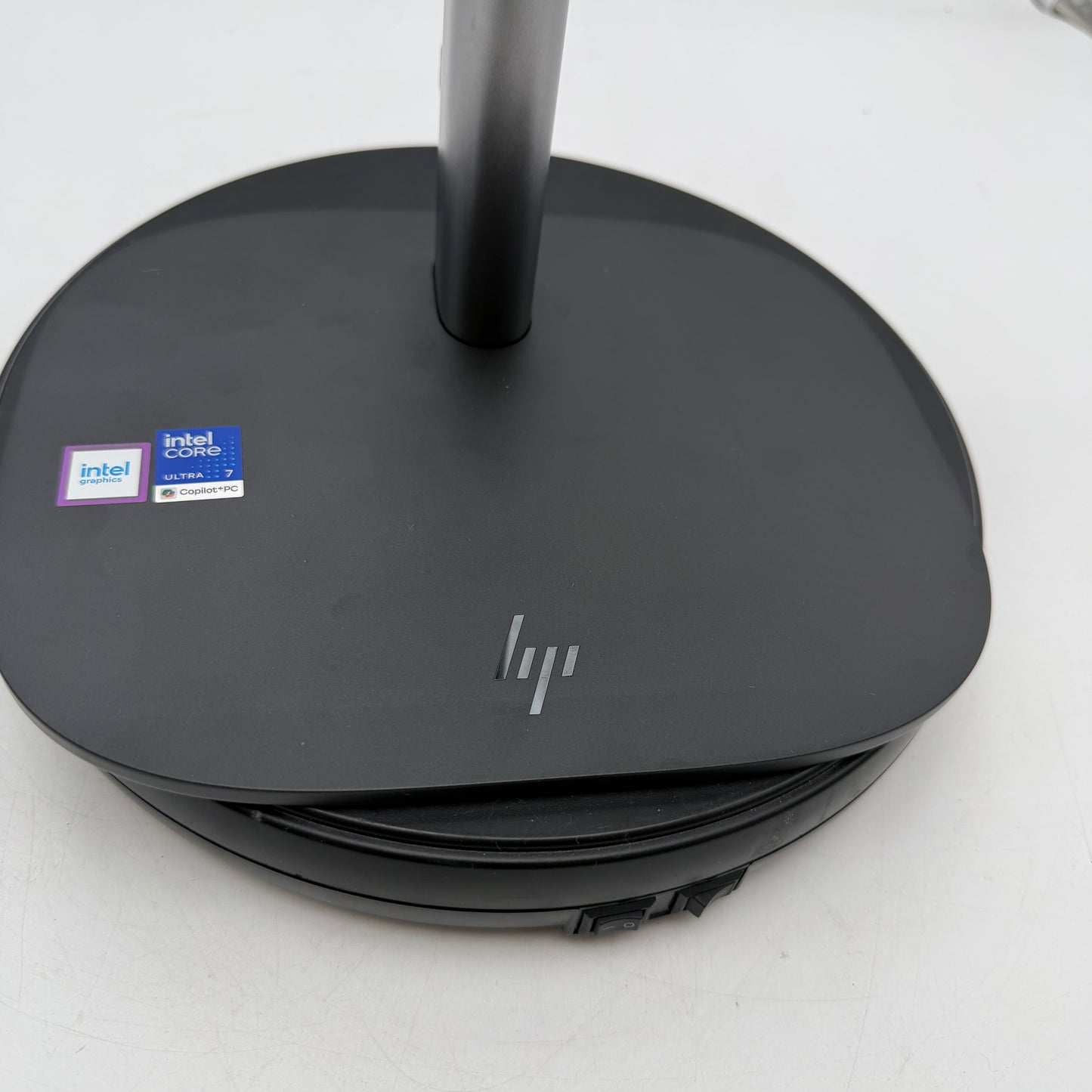 HP OmniStudio All-in-One AI Desktop Computer 16GB 1TB Ultra 7 Black