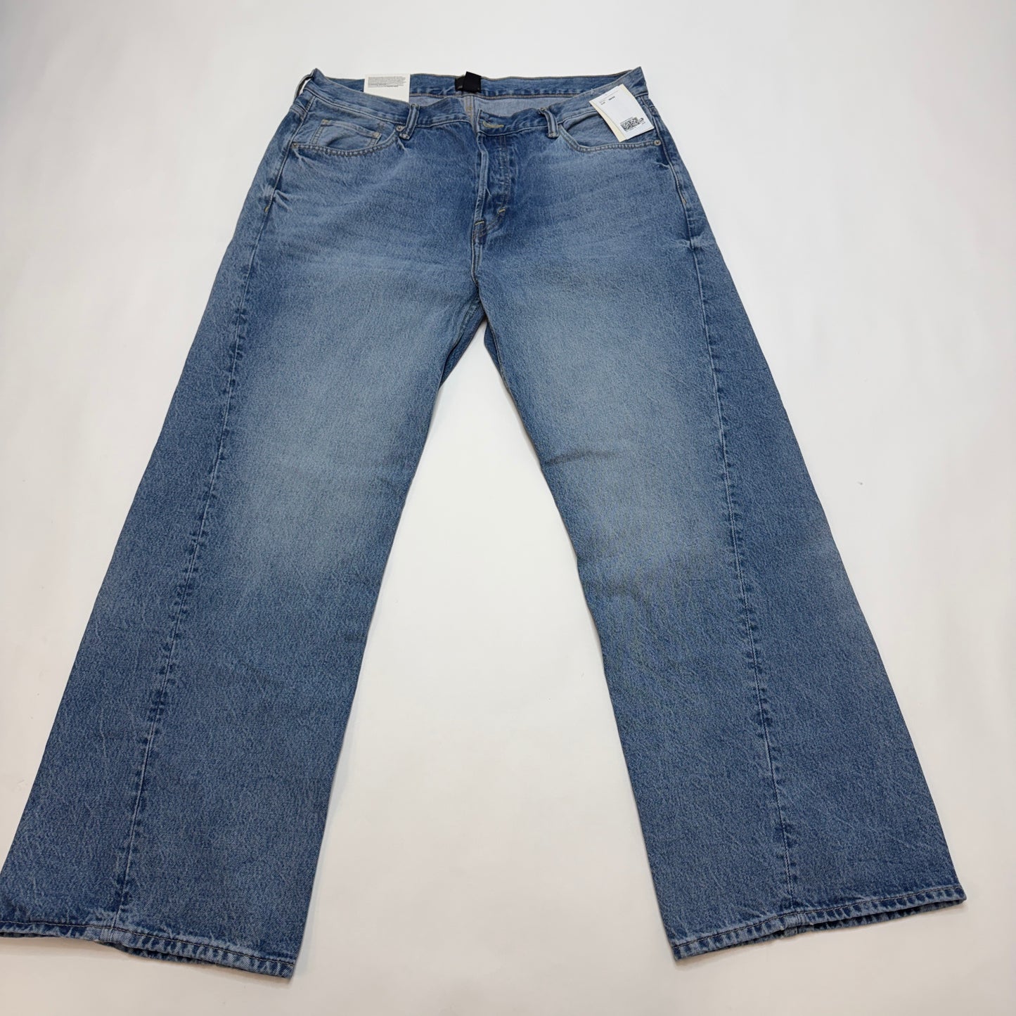 H&M Mens Jeans 38x32 Medium Wash Blue Denim Straight Loose Fit Baggy