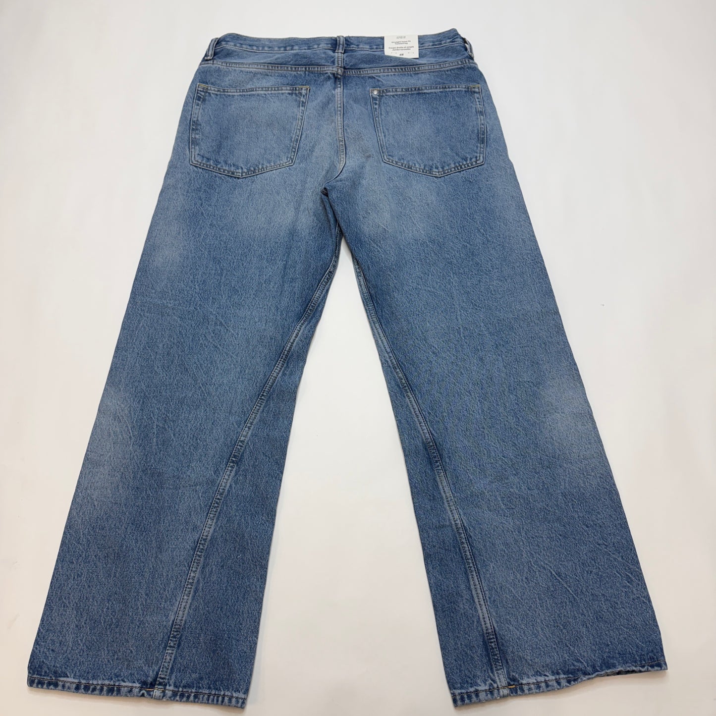 H&M Mens Jeans 38x32 Medium Wash Blue Denim Straight Loose Fit Baggy