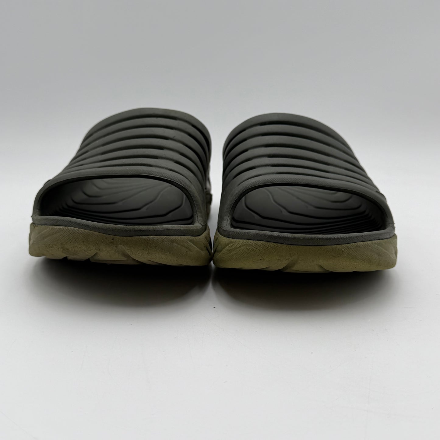 Hoka One One Ora Recovery Slides Mens Size 11 Black Sandal Unisex Green