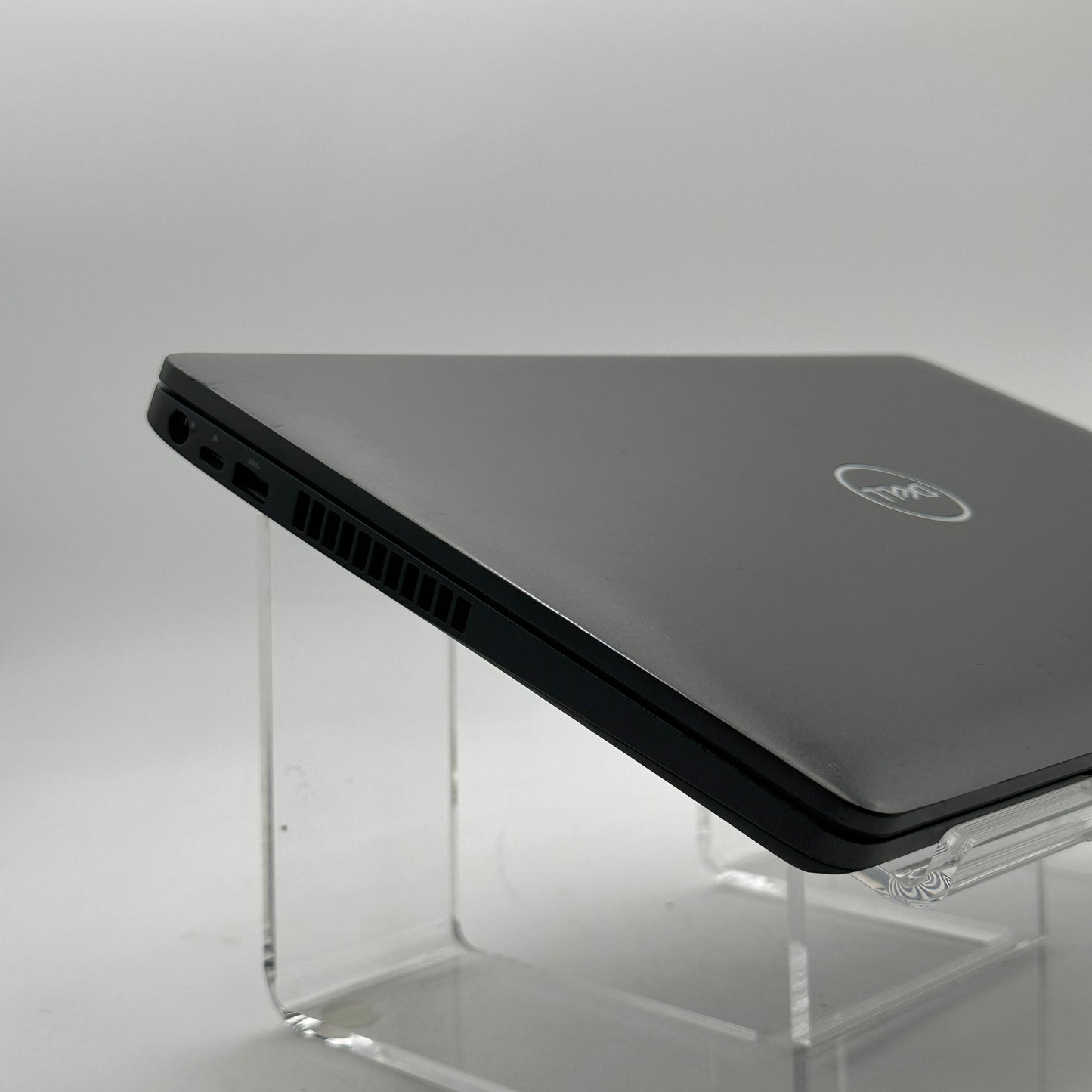 Dell Latitude 5500 15-inch Laptop i5 vPro 8th Gen 8GB 256GB